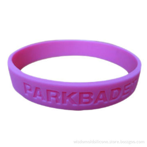 Silicone Bracelet, Customized Logos and Sizes are Accepted